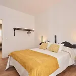 Amplio Centro Barrio Del Oeste * Salamanca