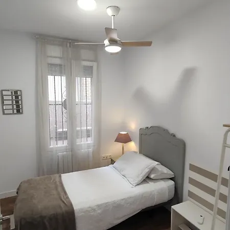 Amplio Centro Barrio Del Oeste Salamanca